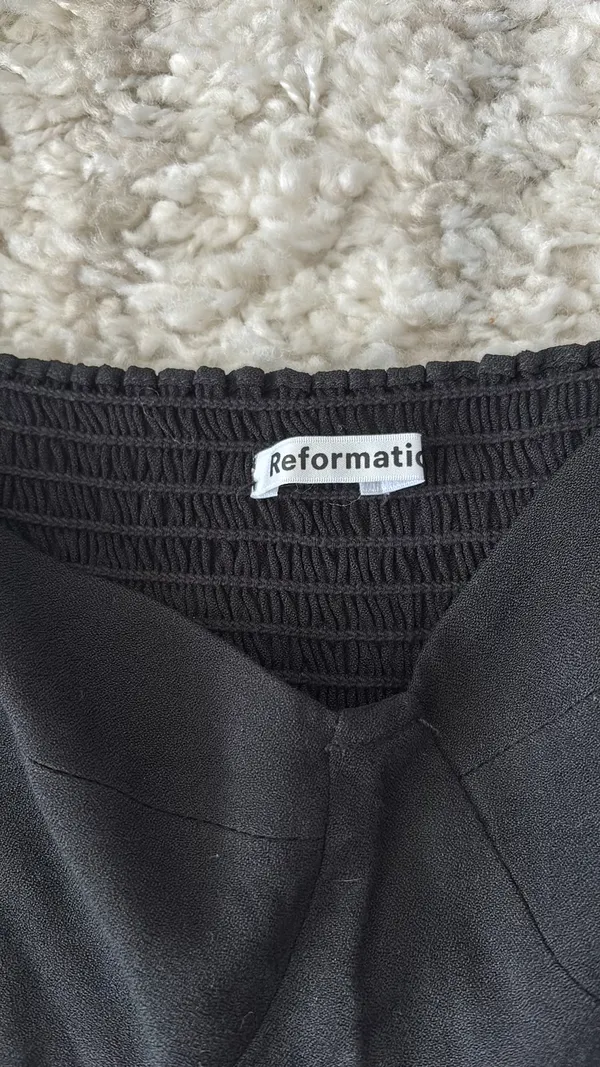 Reformation Reign Top Black - Image 3