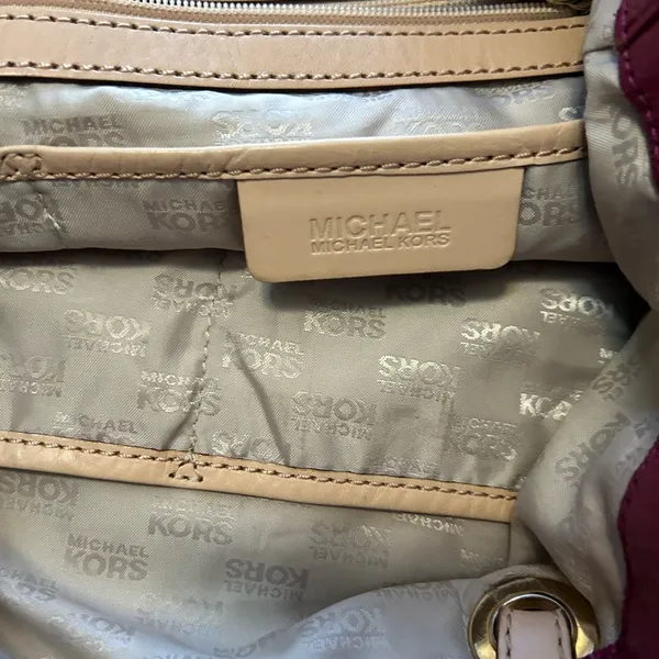 Michael Kors Fuchsia’ shoulder bag - Image 3