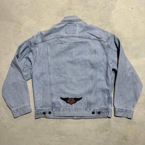Levis 70507-4834 Denim Trucker Jacket Men's SZ M Light Wash 1992 Harley Patch - Image 2