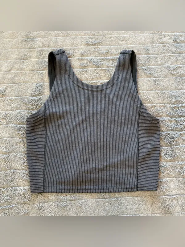 Lululemon top - Image 3