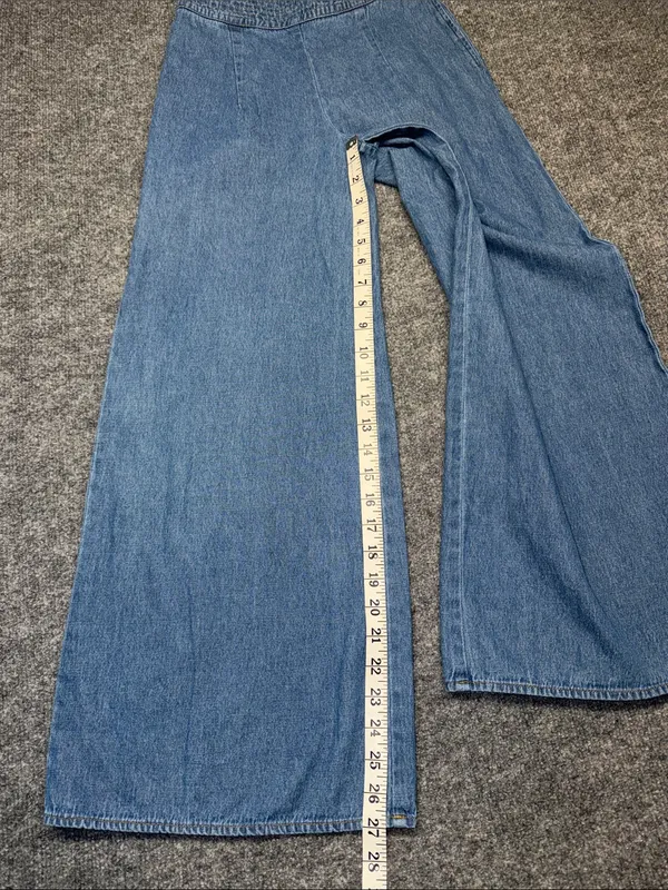 Eleven.O.One Wide-Leg High-Waist Flare Pants in Light Blue - Image 3