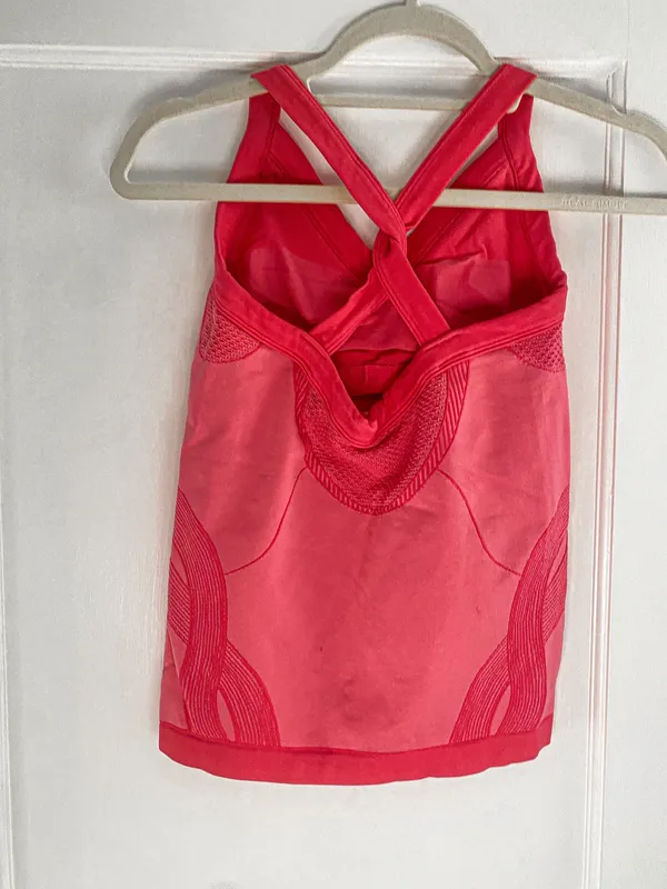 Nike Dry Fit Workout Top - Image 4