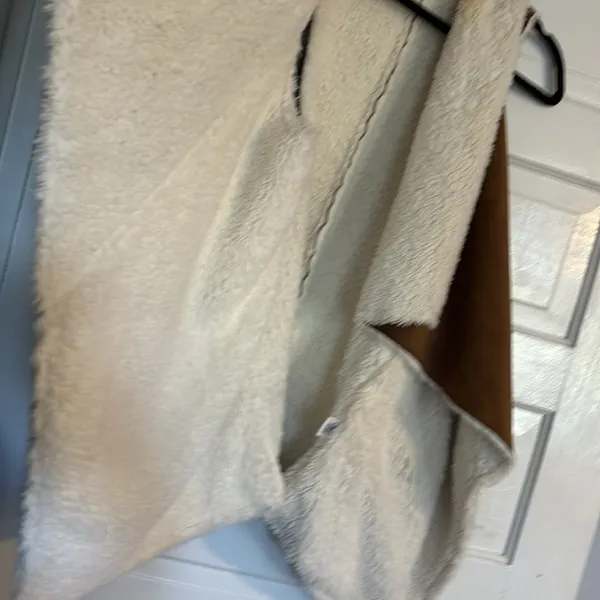 Show Me Your Mumu Mellow Fur Vest - Image 4