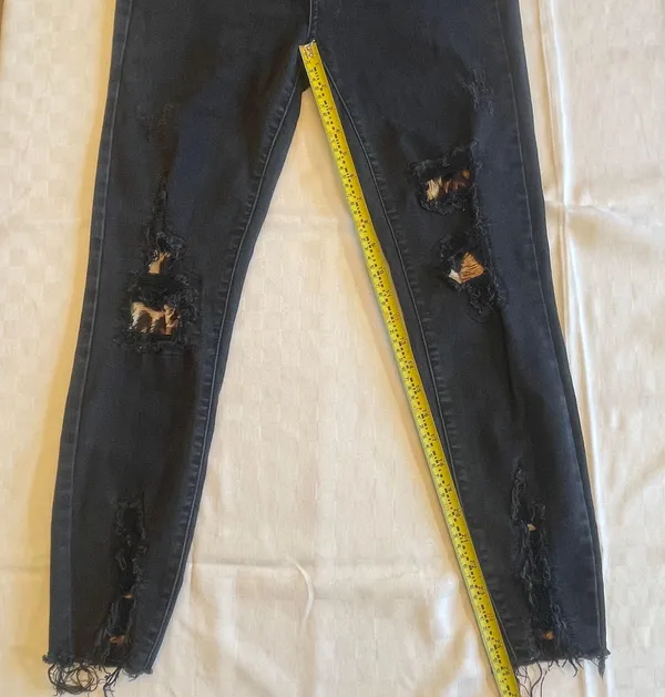 Judy Blue 7/28 Leopard Patch Black High Rise Ripped Skinny Jeans JB82168BK - Image 13