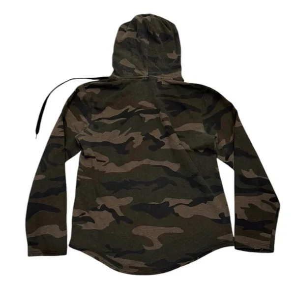 Chicago Bulls Camo Hoodie Sweatshirt NBA Camouflage Green Red Black M - Image 2