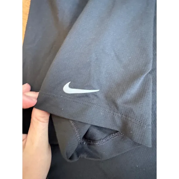 Nike Golf Dri-FIT Women's Black Short Sleeve V‎ Neck Athletic Top - Image 4