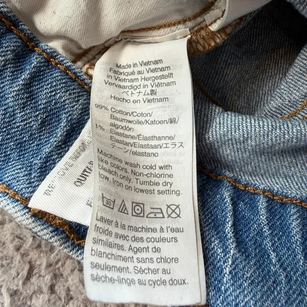 Madewell The Perfect Crop Jeans Light Wash Distressed Raw Hem Size 24 - Image 9