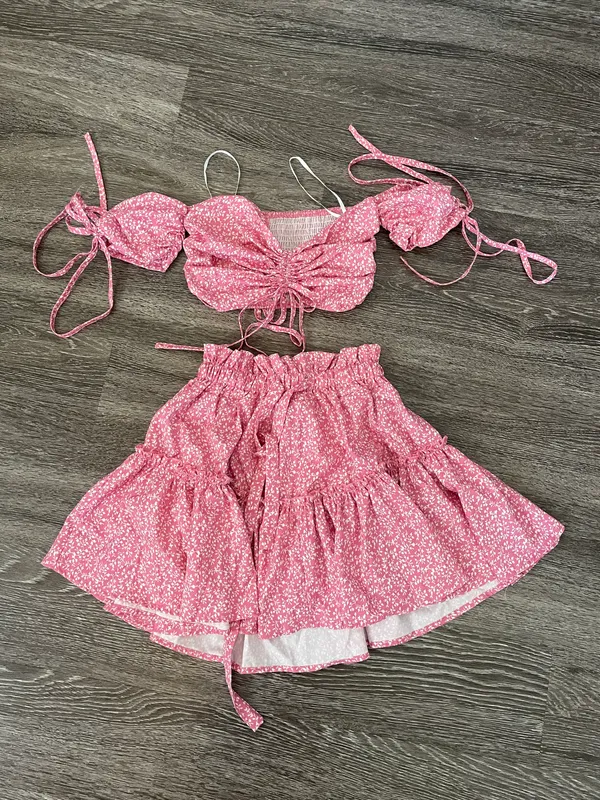 Rose Pink Floral Drawstring Off-The-Shoulder Crop-Top Paperbag Skirt Two-Piece Set - Image 6