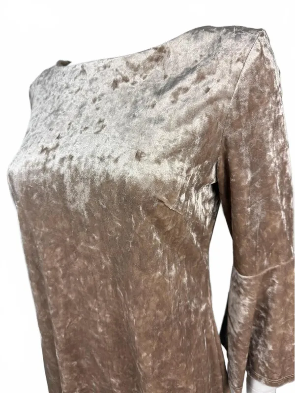 Beautiful RN Studio Dress Size 10 - Image 2