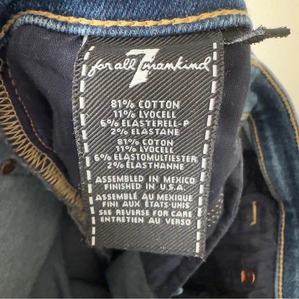 7 For All Mankind High Waist Slim Kick Jeans Dark Blue Wash Flare Jean denim EUC - Image 12