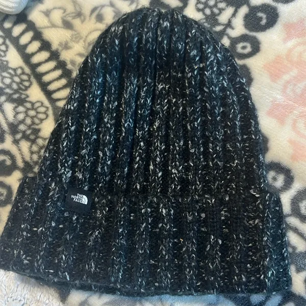 The North Face Winter Cap Black Speckled - Image 3