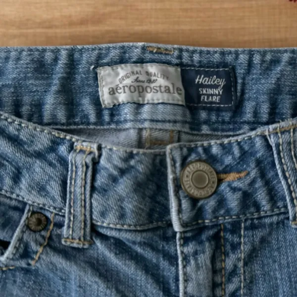 Aeropostale Y2K Low Rise Light Blue Slim Flare Jeans - Image 8