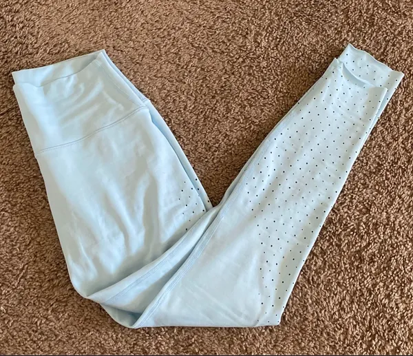 Buffbunny ✨ Laser Cut Leggings✨ - Image 3