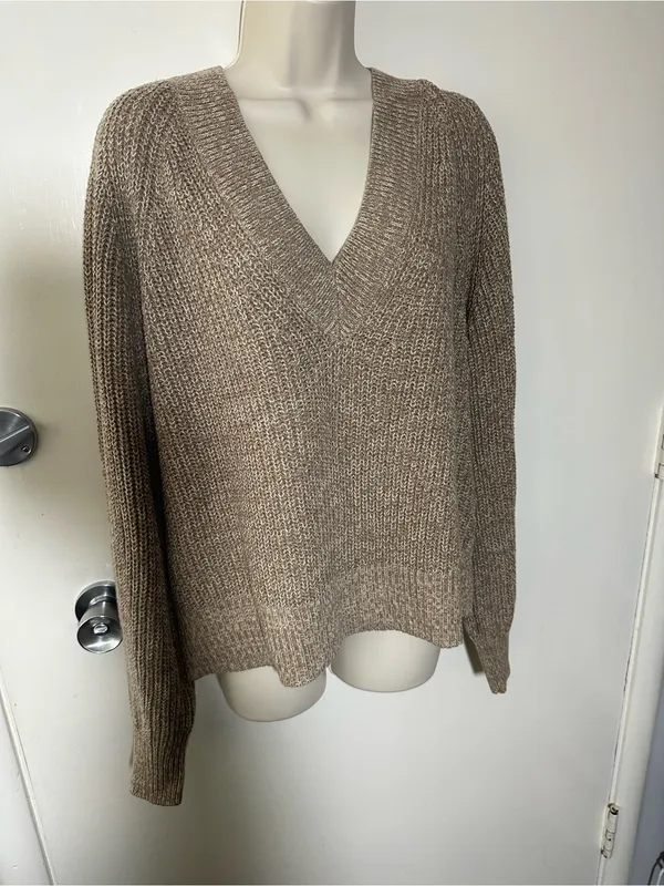 a new day Taupe V-Neck Chunky Knit Sweater - Image 4