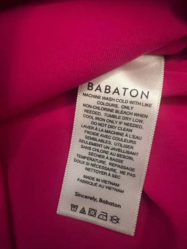 Aritzia Babaton Granita Hot Pink Contour V Neck Long Sleeve Top XS - Image 4