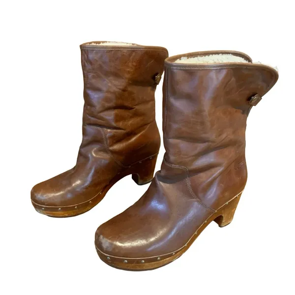 Ugg "Lynnea" Cognac Brown Leather Clog Boots With Sherpa Lining (10) - Image 8