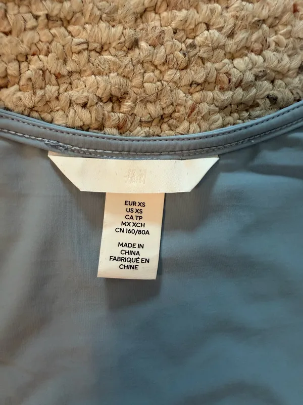 H&M Sleeveless top - Image 2