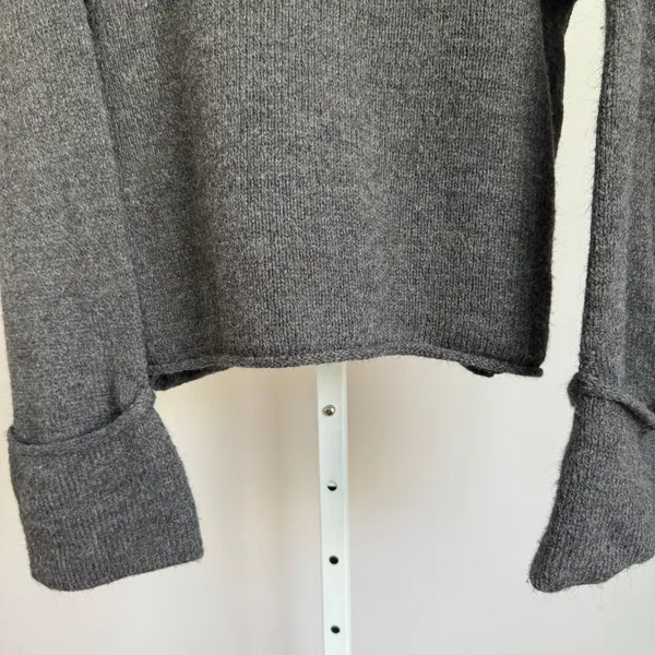 by Anthropologie Relaxed Boho Slouchy‎ Raw Hem Cuff Pullover Sweater M Gray - Image 4