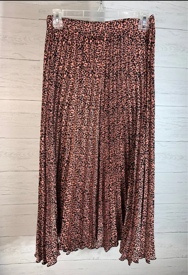 Pull&Bear pleated midi skirt in animal print size XS - Image 5