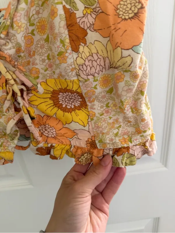 American Eagle Yellow Orange Floral Crop Top Size Medium - Image 4
