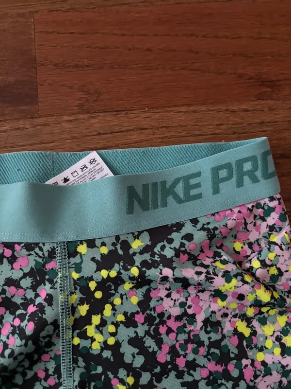 Nike Pro teal multicolor waistband Women's 3" Shorts - Small - Image 2