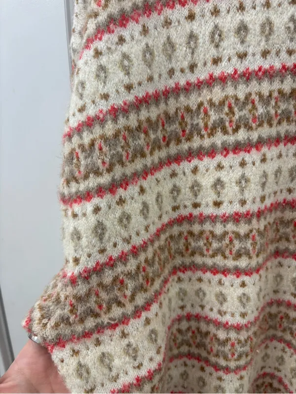 American Eagle cozy sweater - Image 3