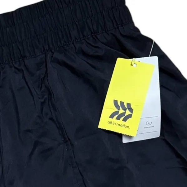 All in Motion Women's Active Workout Running Shorts Sz S New with Tag - Image 7