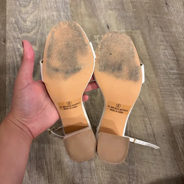 Lulus white block heels - Image 5