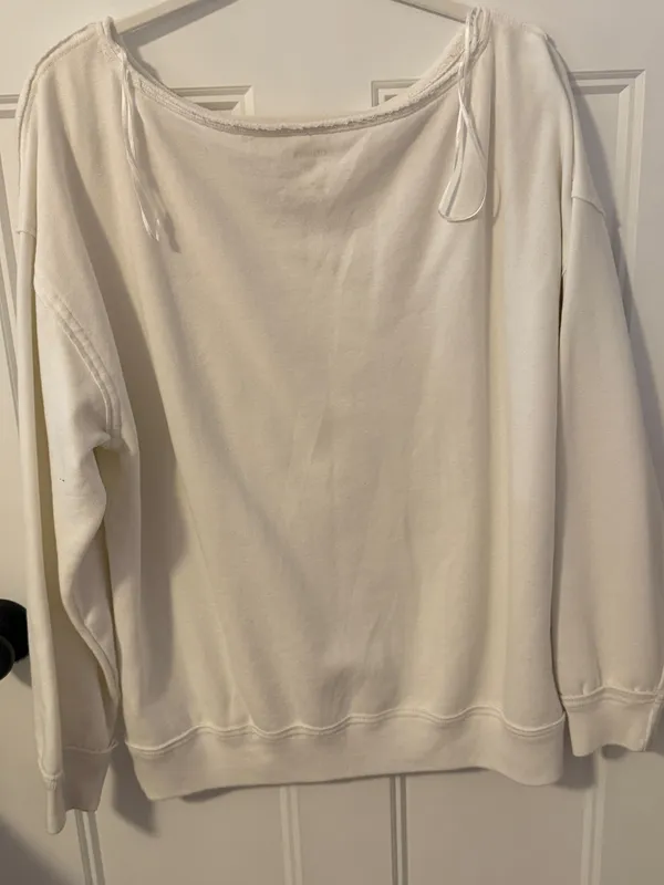 Hollister Off-The-Shoulder Sweatshirt - Image 2