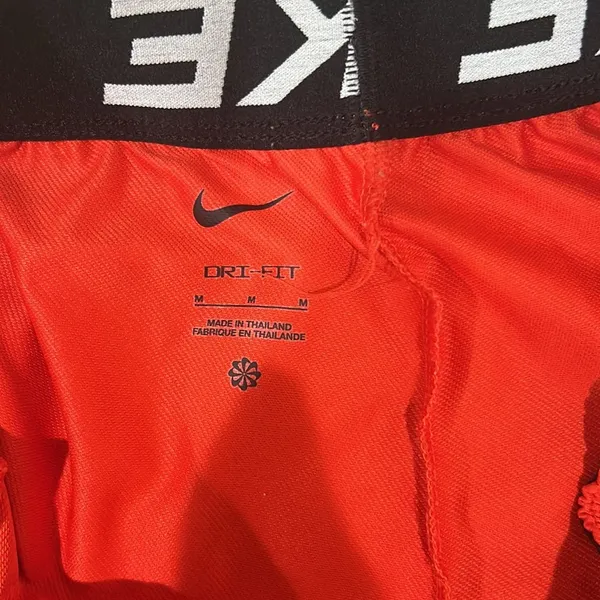 wmns nike shorts - Image 2