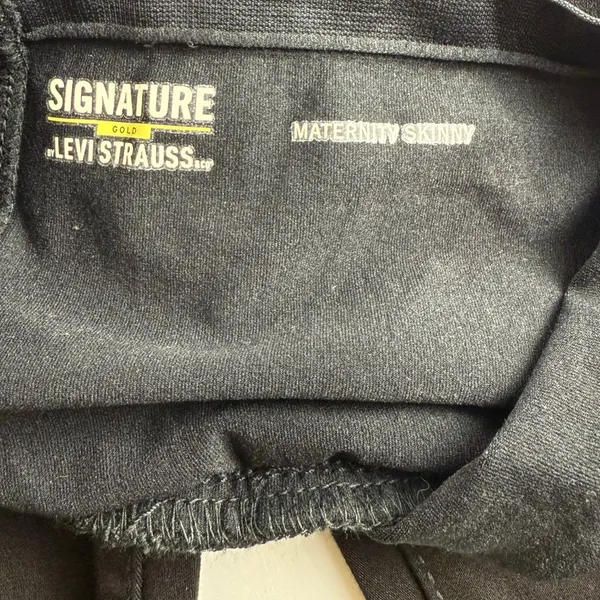 Levi's Gold Signature Maternity Jeans - Size Small - Image 7