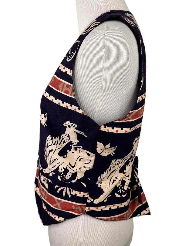 At Last & Co. Western Roping Printed Sleeveless V-Neck Vest Size Small - Image 4