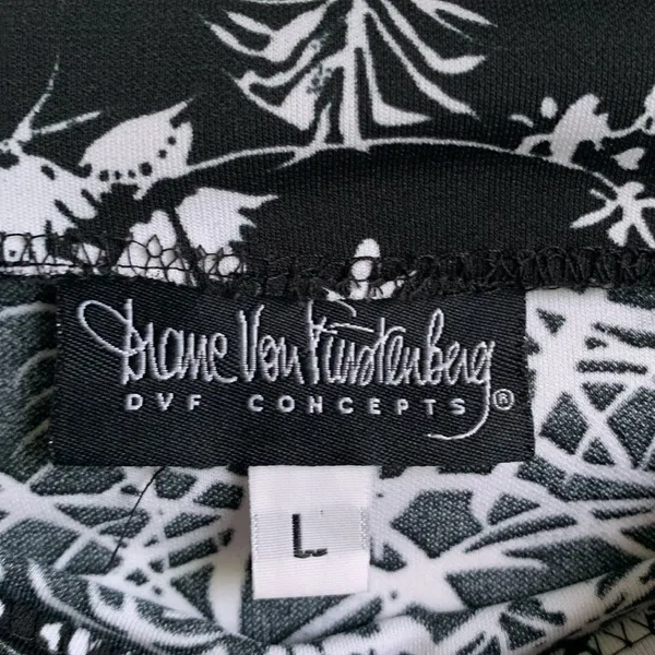 Diane Von Furstenburg DVF Concepts Graphic Floral Maxi Skirt (L) Black & White - Image 4