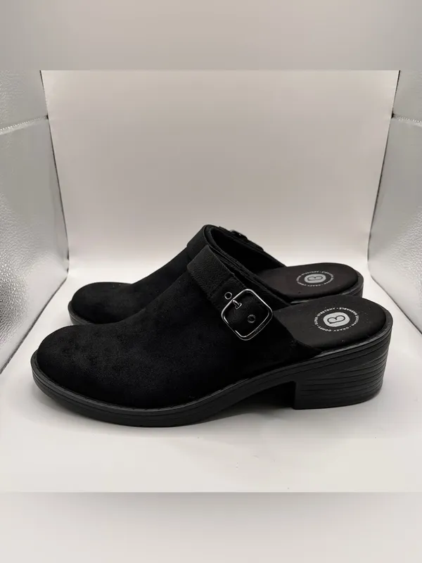 BZEES Open Book Women's Mules black size 10M slip on comfort - Image 4