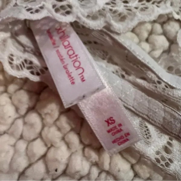 Target White lace bralette - Image 3