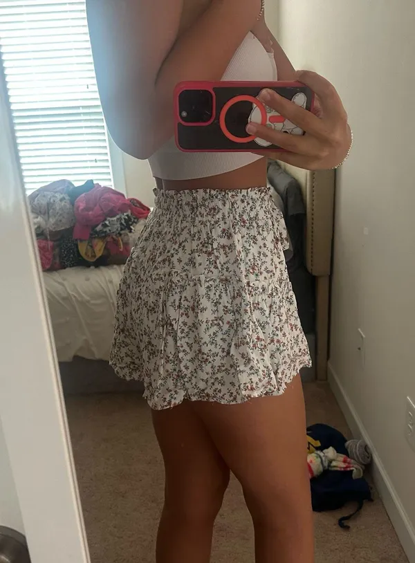 Her Entire Name Says Grace Flower Design Flowy Shorts - Image 2
