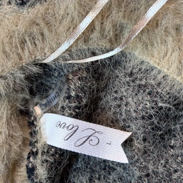 L Love Leopard Print Fuzzy Eyelash Knit Sweater Boho Festival Cozy top size L - Image 3