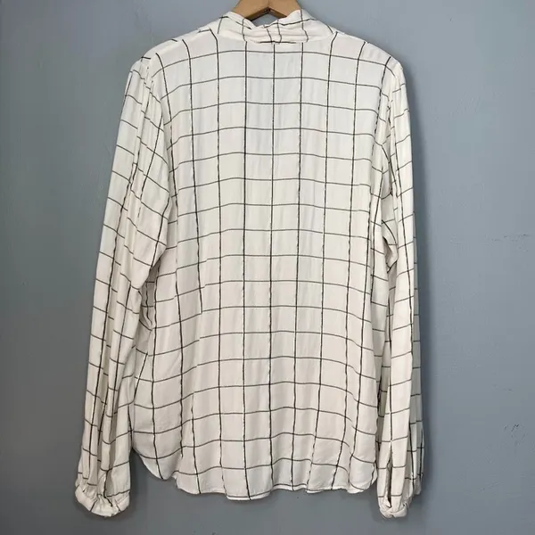 Michael Kors Shirt Size XL Ivory Windowpane Plaid White Metallic Gold Popover - Image 4