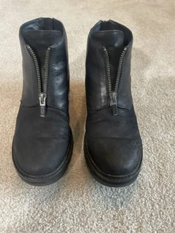 Eileen Fisher Casey Tumbled Nubuck Wedge Bootie‎ Size 6 - Image 3
