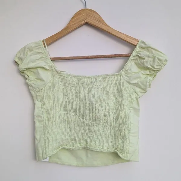 ZARA Smocked Puff Sleeve Milkmaid Crop Top Lime Green L-XL - Image 3