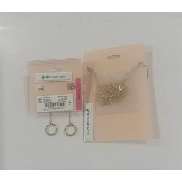 $30 Bijoux Bar Jewelry Set Gold Layered Circle Pendant Necklace cute gift - Image 4