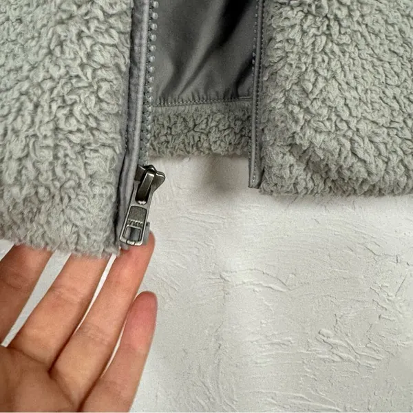 Patagonia Las Gatos Grey Fleece Full Zip Vest Womens M Outdoorsy Hiking Jacket - Image 7