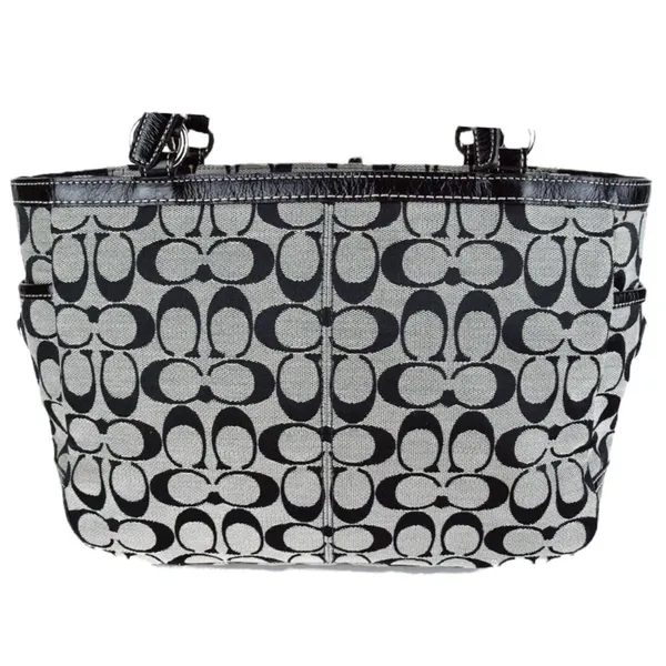 Coach satchel, pleated front design! - Image 5