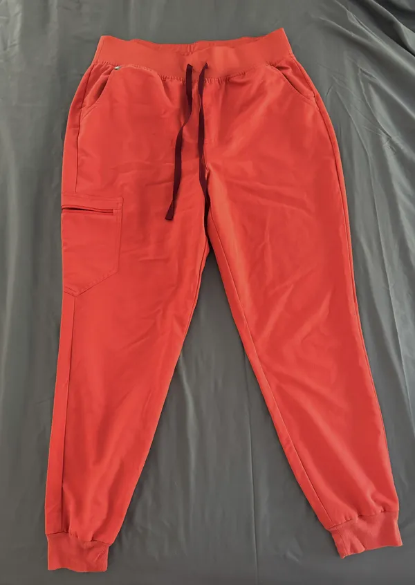 FIGS Jogger Scrub Pants - Image 2