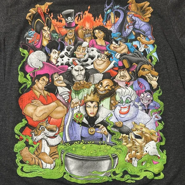 Disney Gray T-Shirt with Colorful Villains Design Size Medium - Image 4