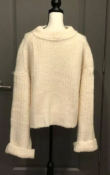 Free People Chunky Sweater - Image 5