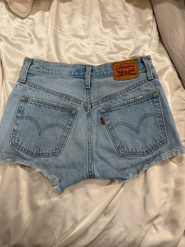 Levi's jean shorts - Image 4