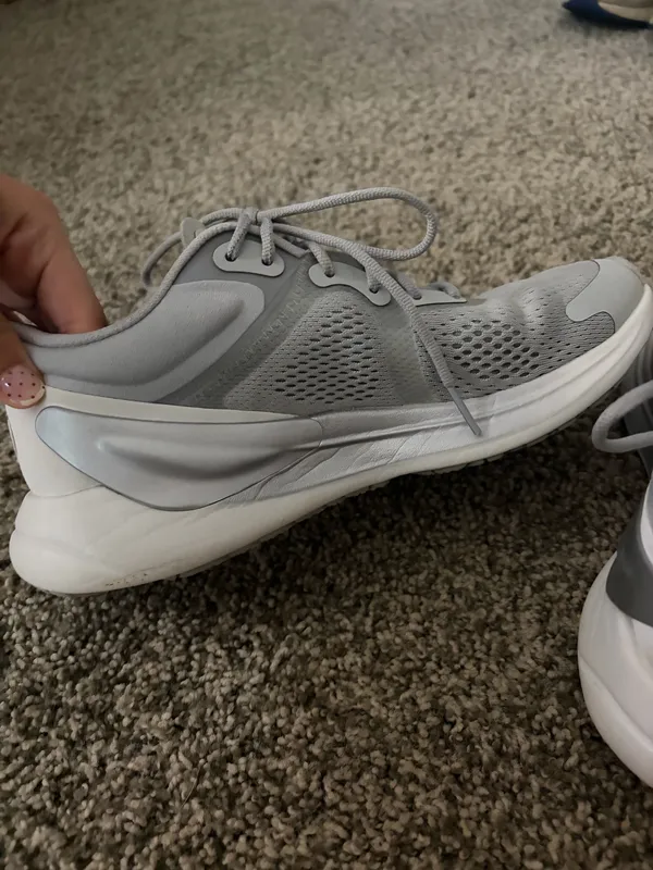 Grey lululemon blissfeel run shoes - Image 6