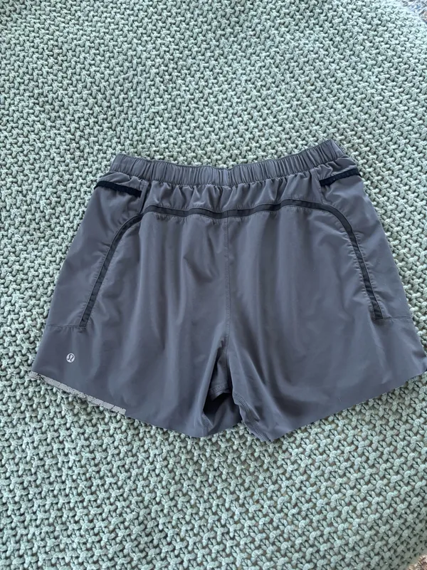 lulu lemon men’s athletic running shorts - Image 5