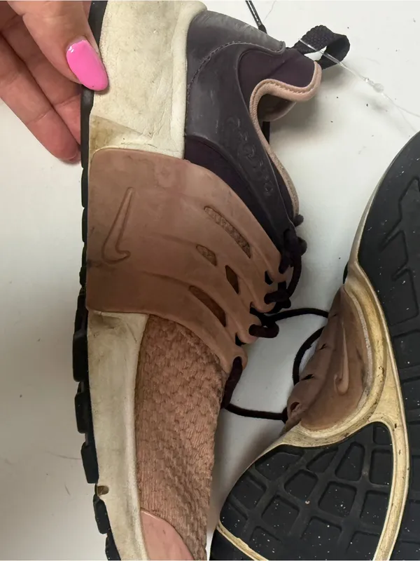 Nike Air Presto Women’s Pink Black Running Shoes Sneakers Size 9 - Image 5